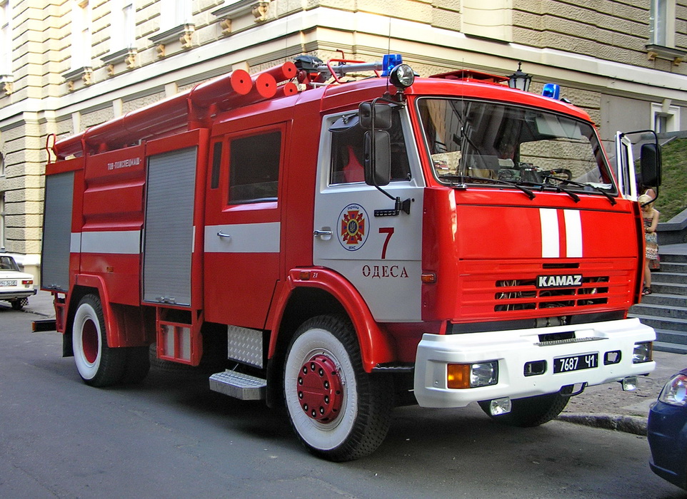 Одесская область, № 7687 Ч1 — КамАЗ-43253-15 [43253R]