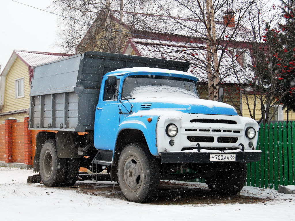 Ханты-Мансийский автоном.округ, № М 700 АА 86 — ЗИЛ-130Д1