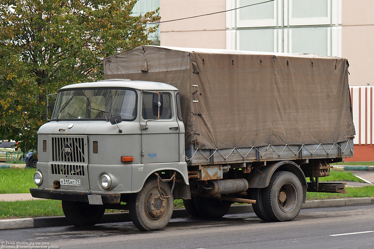 Тульская область, № К 315 КС 71 — IFA W50L