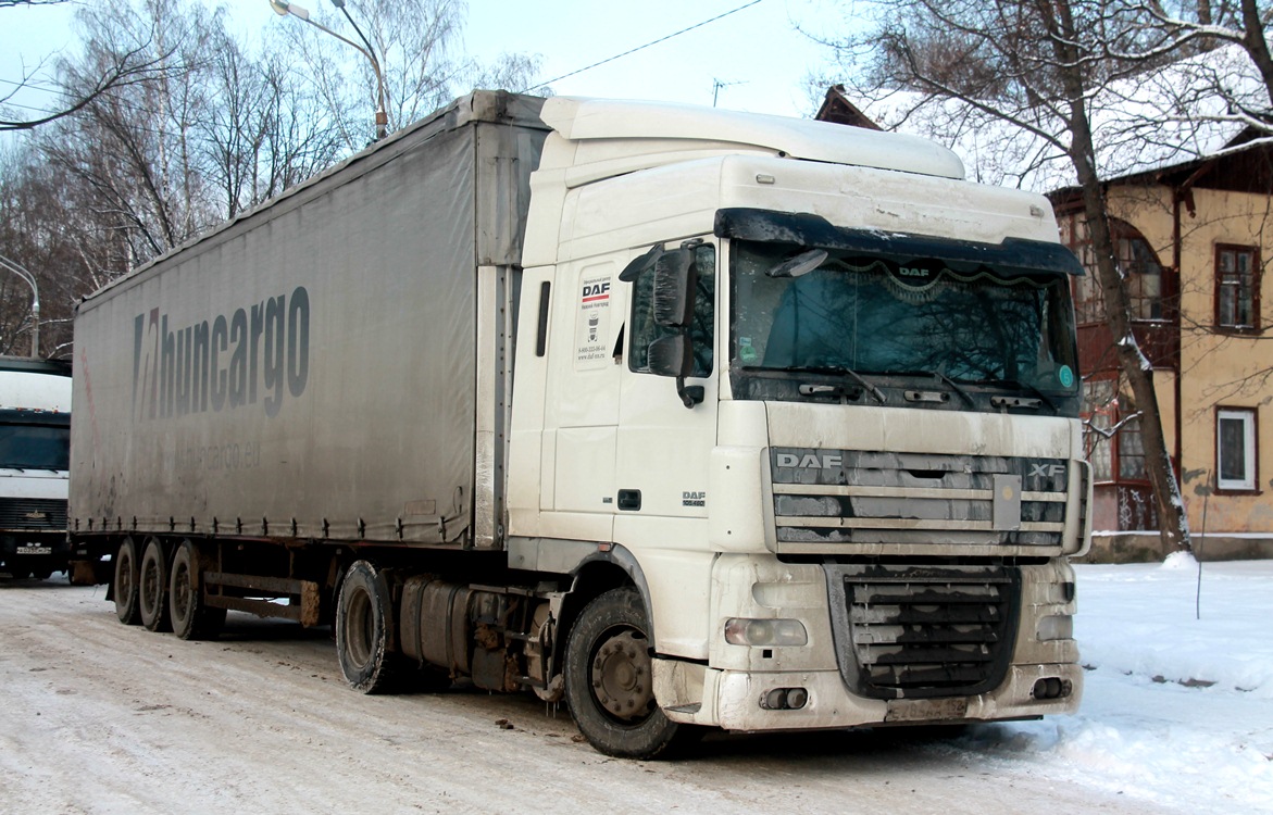 Нижегородская область, № Е 284 АА 152 — DAF XF105 FT