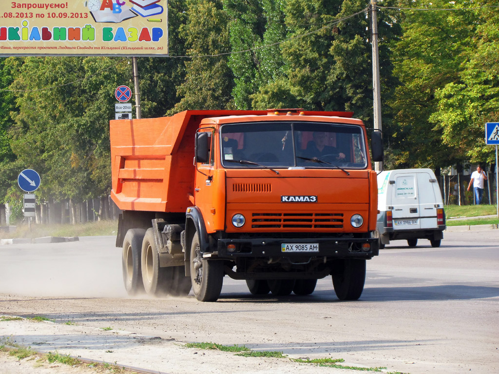 Харьковская область, № АХ 9085 АМ — КамАЗ-55111 (общая модель)