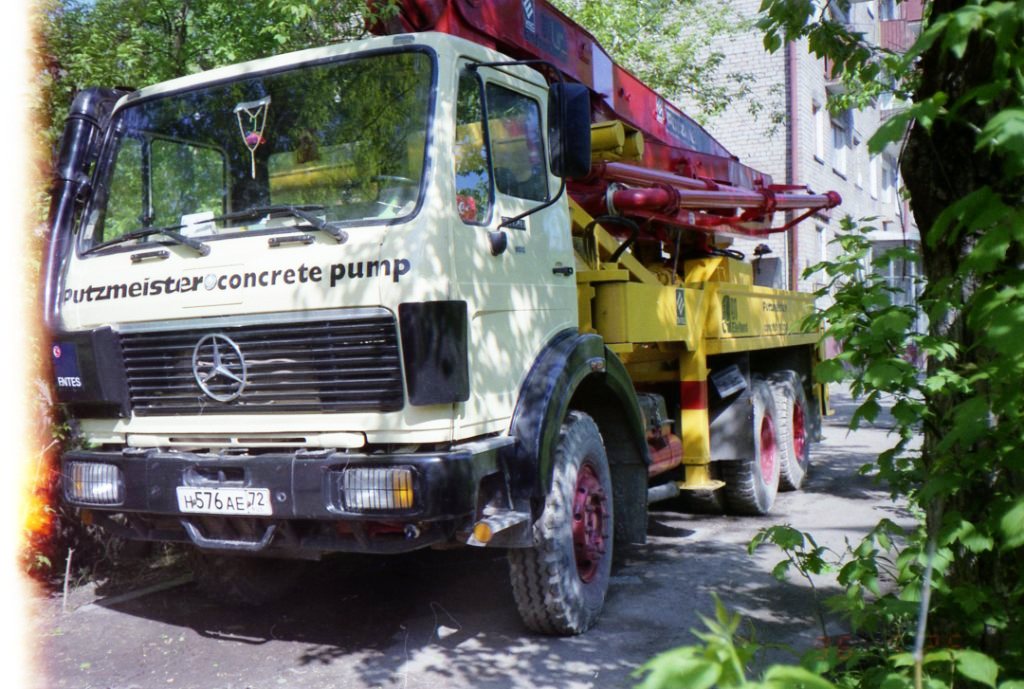 Пермский край, № Н 576 АЕ 72 — Mercedes-Benz NG (общ. мод.); Пермский край — Исторические фотографии (Автомобили)