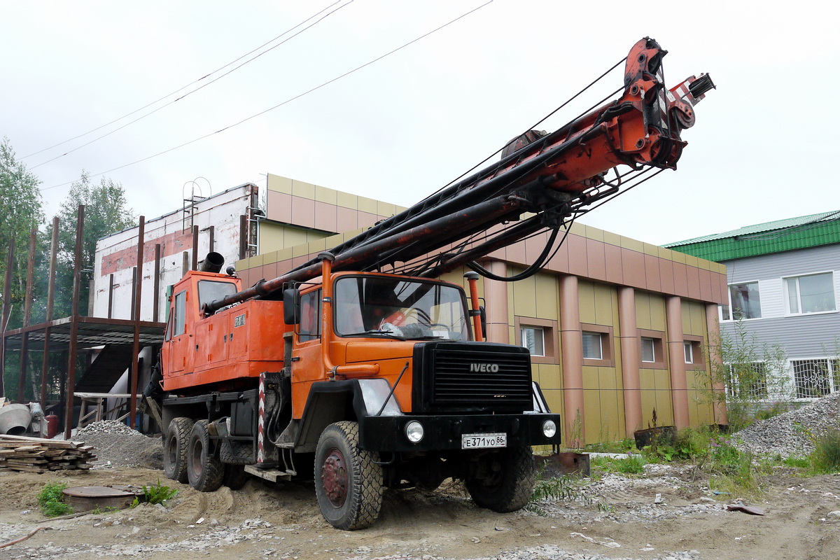 Ханты-Мансийский автоном.округ, № Е 371 УО 86 — IVECO 260-25 ANW