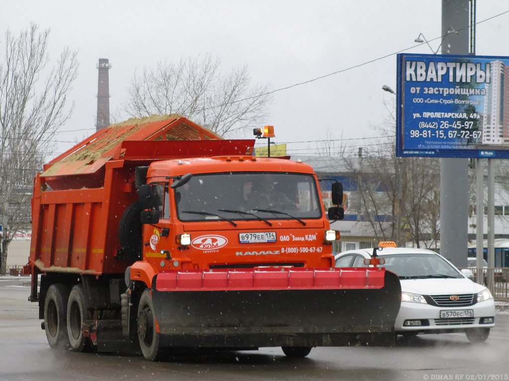 Волгоградская область, № В 979 ЕЕ 134 — КамАЗ-65115-L4