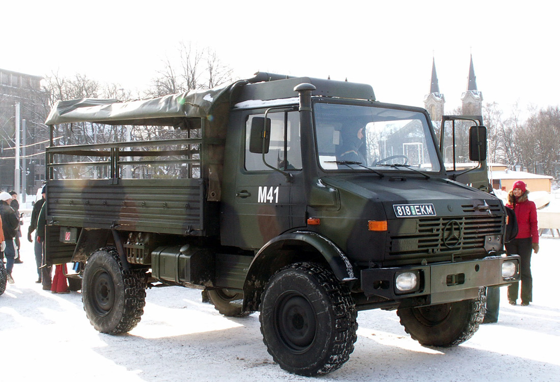 Эстония, № 818 EKM — Mercedes-Benz Unimog (общ.м)