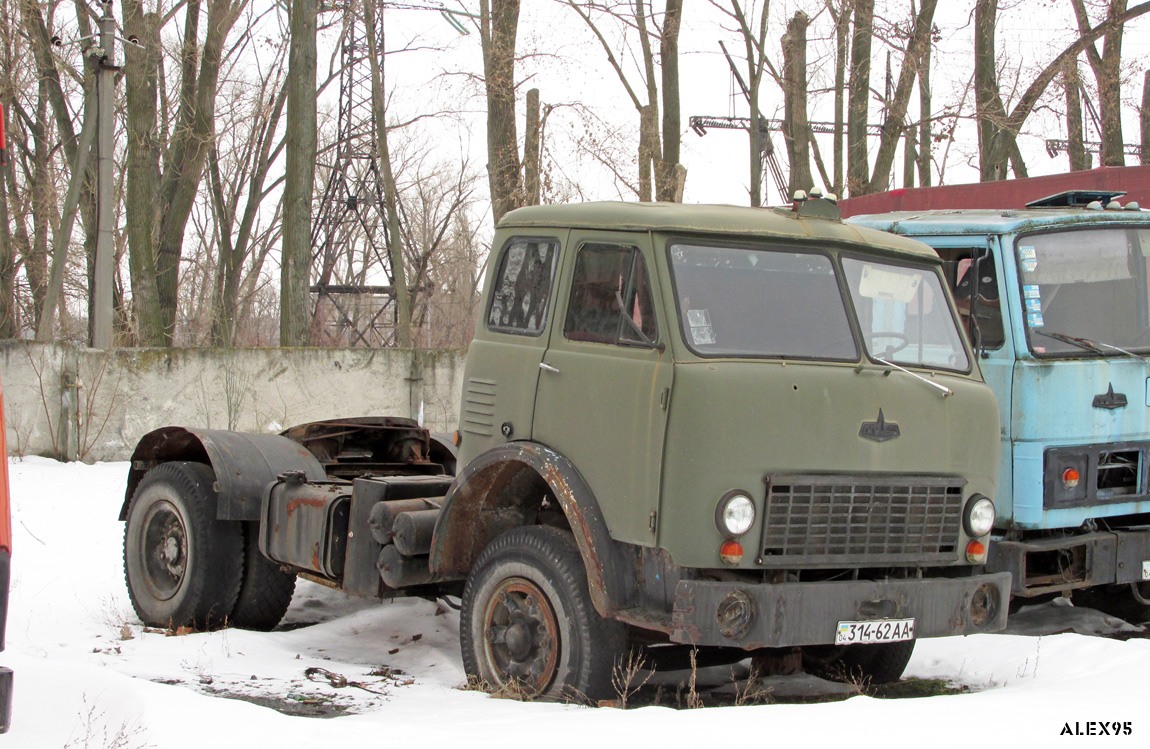 Днепропетровская область, № 314-62 АА — МАЗ-5429