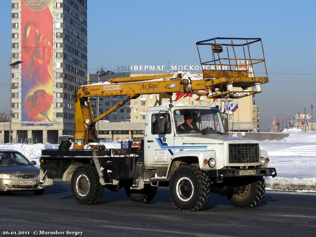 Санкт-Петербург, № В 631 МА 98 — ГАЗ-3308 «Садко»