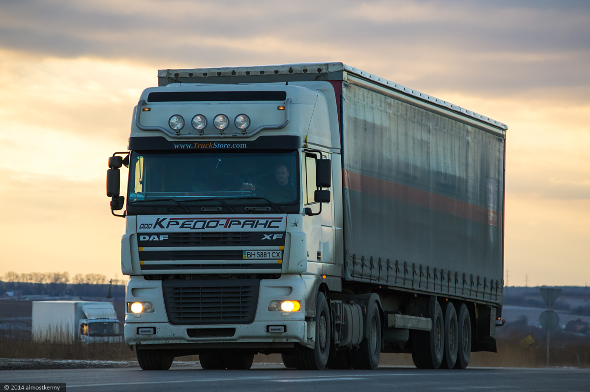 Одесская область, № ВН 5881 СХ — DAF XF95 FT