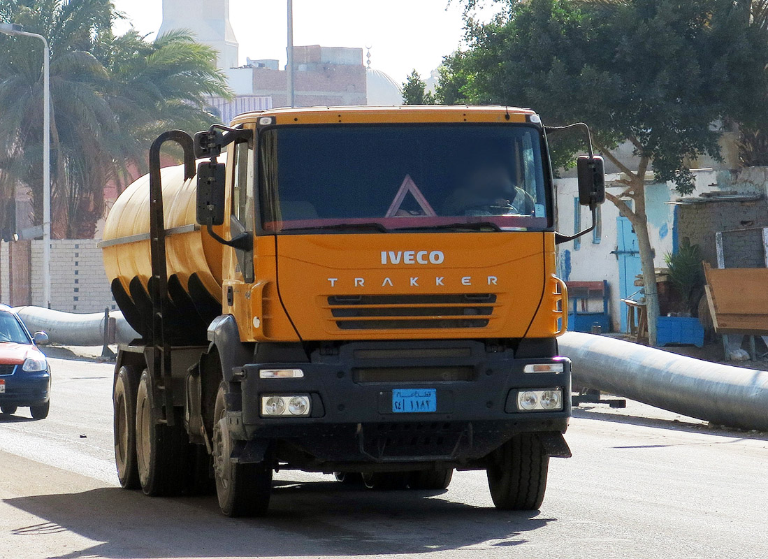 Египет, № 24 1183 — IVECO Trakker ('2004)