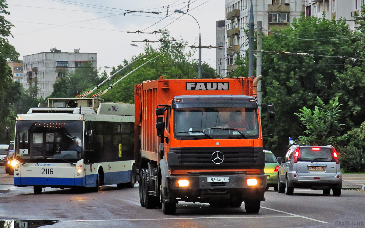 Москва, № Е 981 АО 177 — Mercedes-Benz SK (общ. мод.)