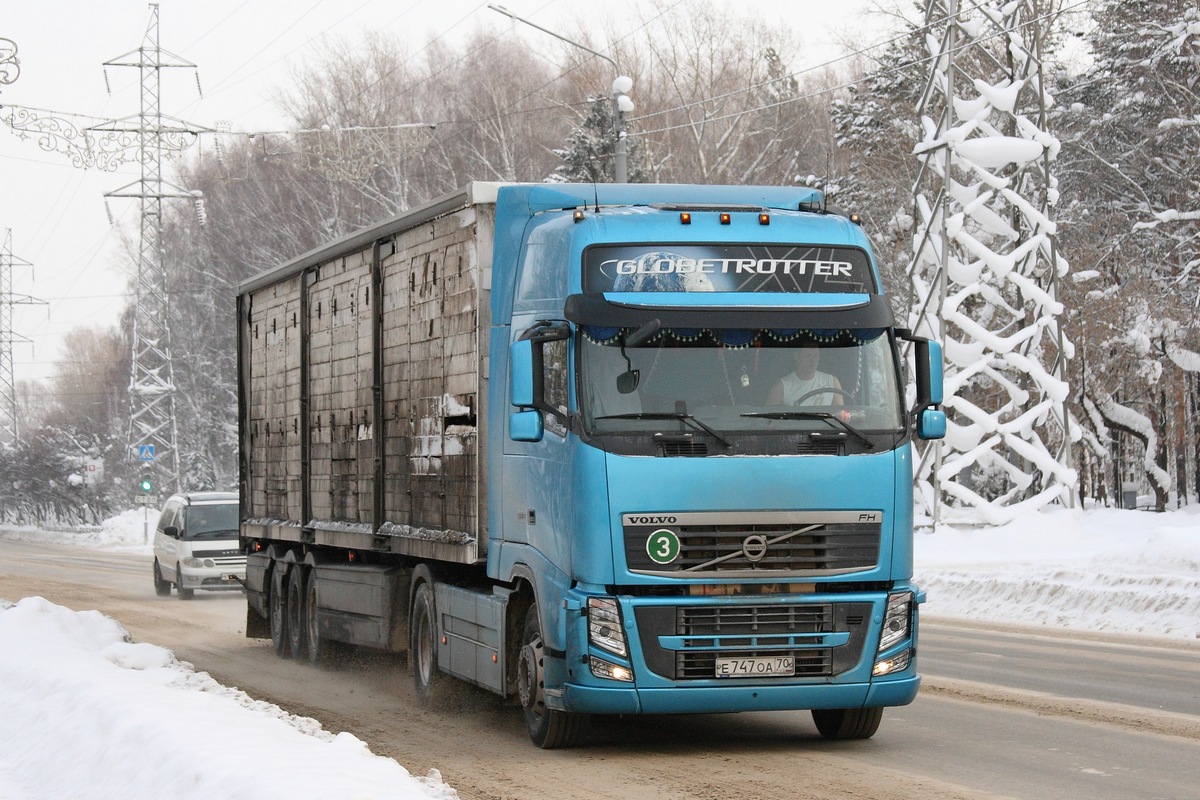 Томская область, № Е 747 ОА 70 — Volvo ('2008) FH-Series