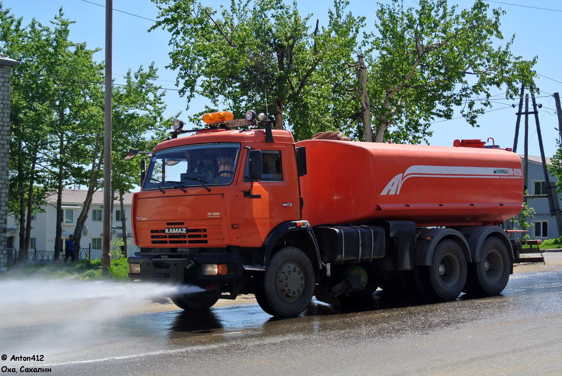 Сахалинская область, № М 687 АЕ 65 — КамАЗ-65115-62