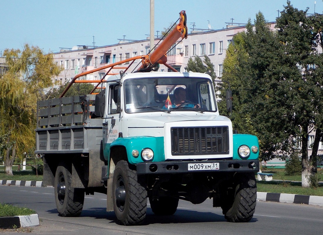 Белгородская область, № М 009 ХМ 31 — ГАЗ-3308 «Садко»