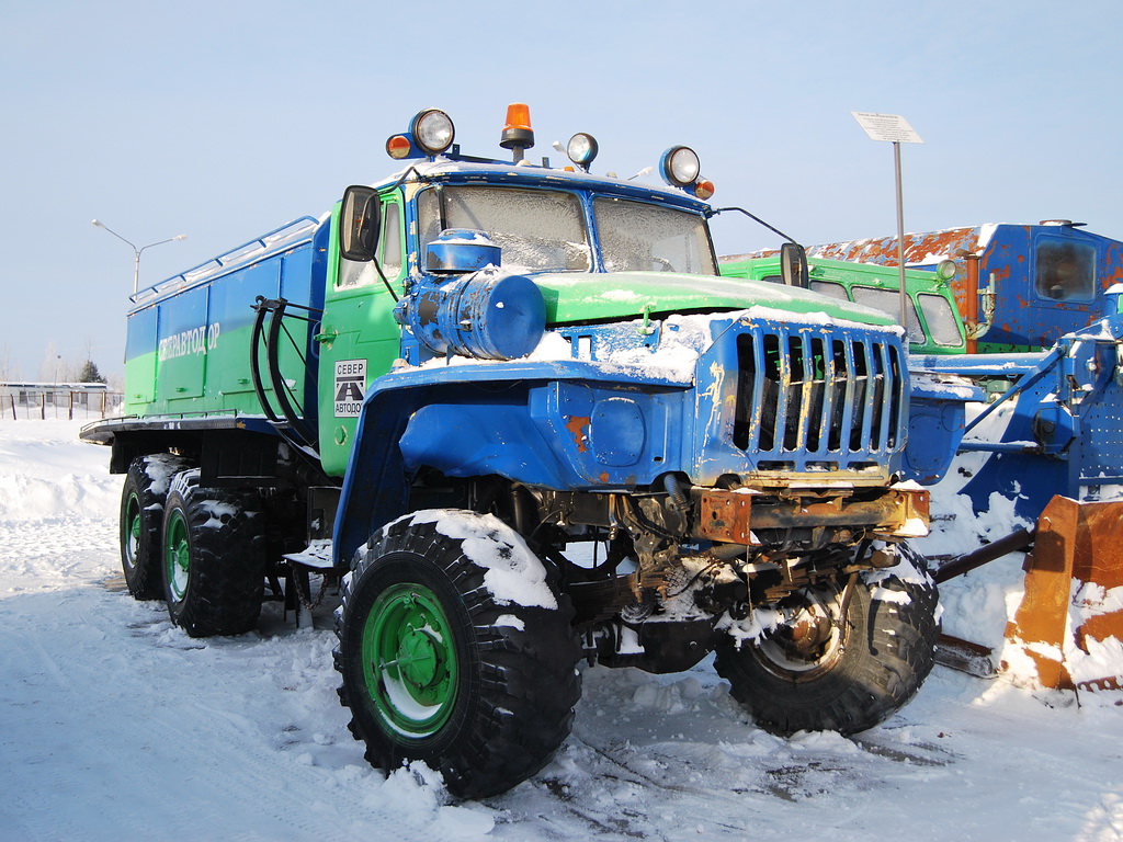 Ханты-Мансийский автоном.округ, № (86) Б/Н 0009 — Урал-4320 / 5557 (общая модель)