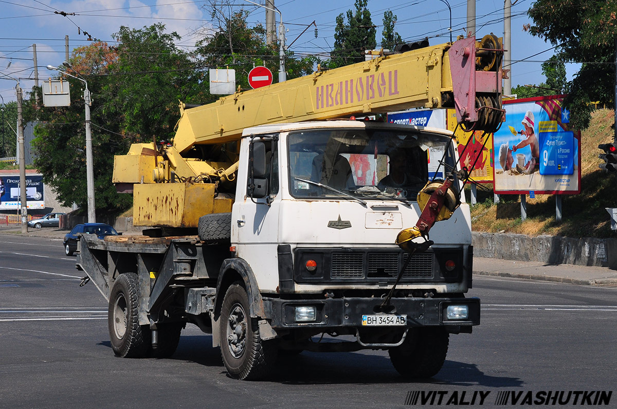 Одесская область, № ВН 3454 АВ — МАЗ-5337 [533700]