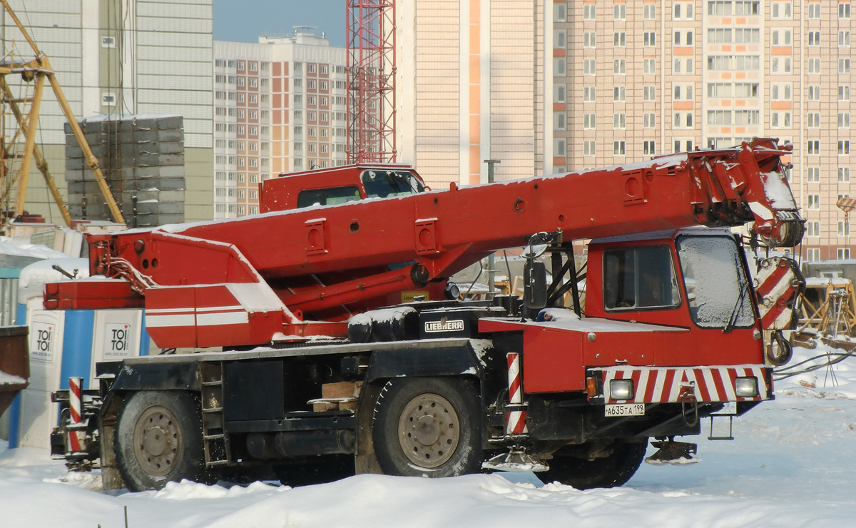 Москва, № А 635 ТА 199 — Liebherr (общая модель)