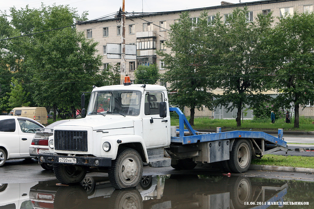 Свердловская область, № О 720 НХ 96 — ГАЗ-3309