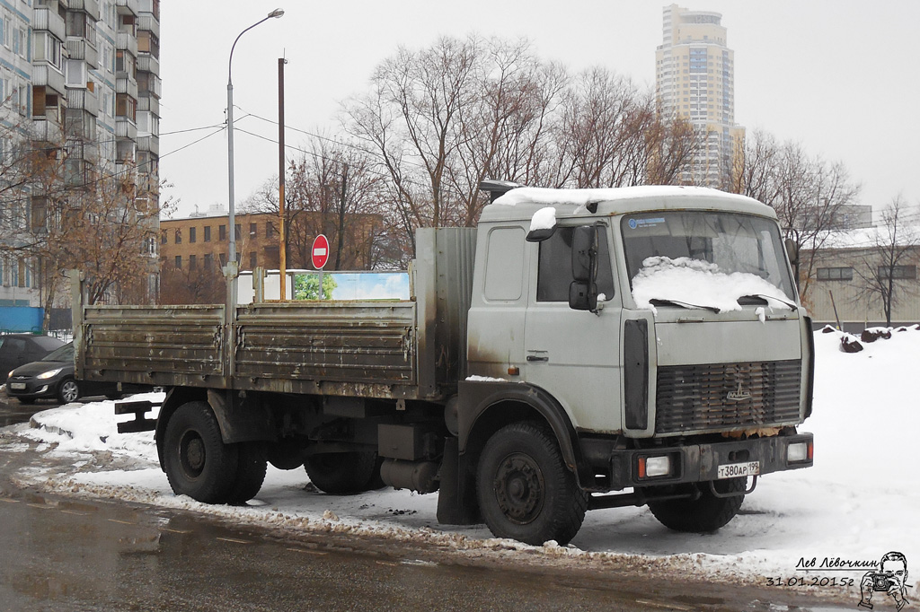 Москва, № Т 380 АР 199 — МАЗ-53366