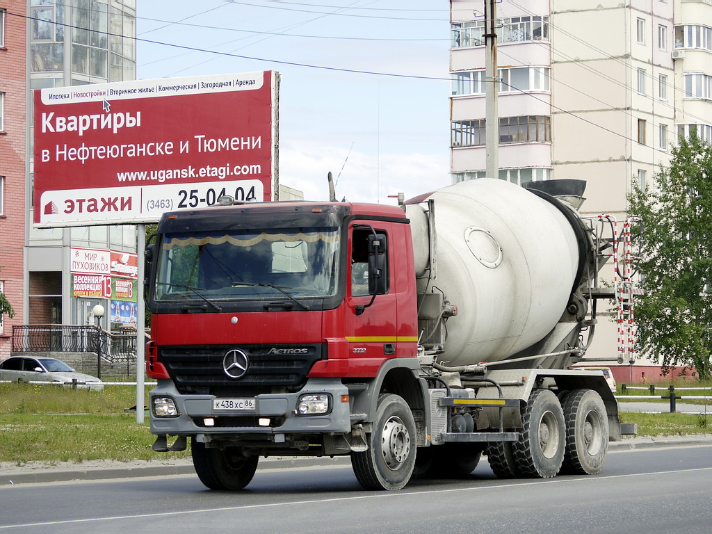 Ханты-Мансийский автоном.округ, № К 438 ХС 86 — Mercedes-Benz Actros ('2003) 3332