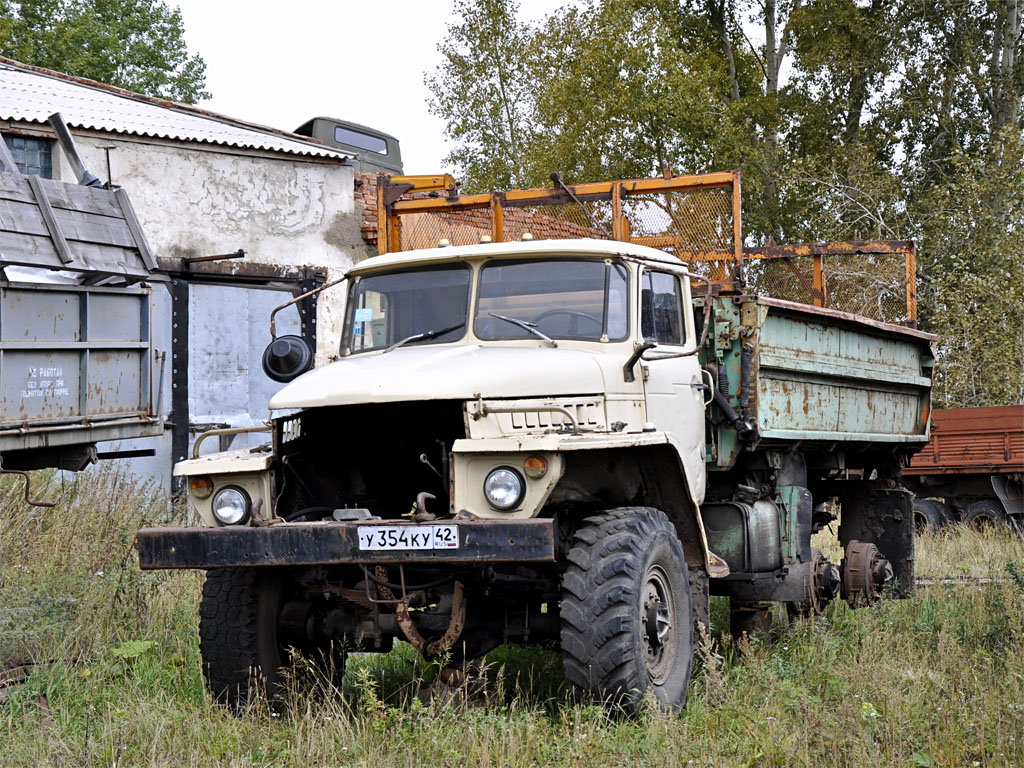 Кемеровская область, № У 354 КУ 42 — Урал-5557