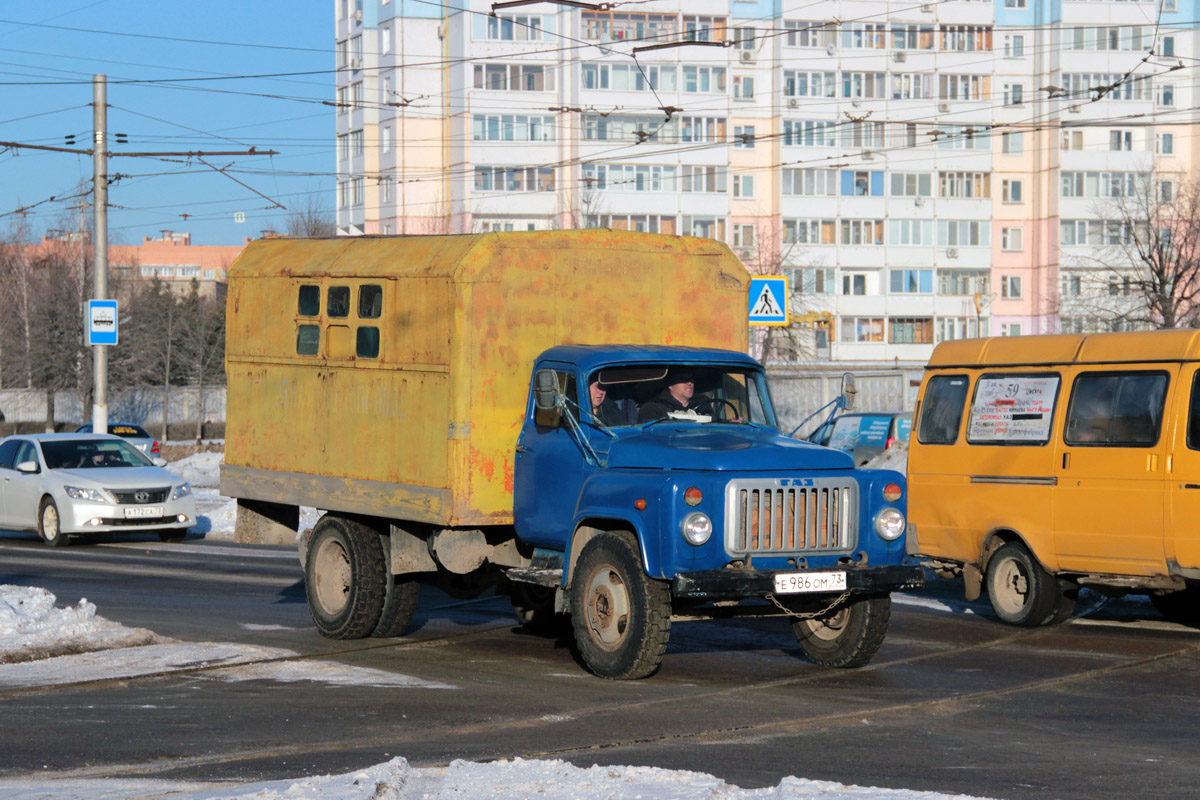 Ульяновская область, № Е 986 ОМ 73 — ГАЗ-53-12