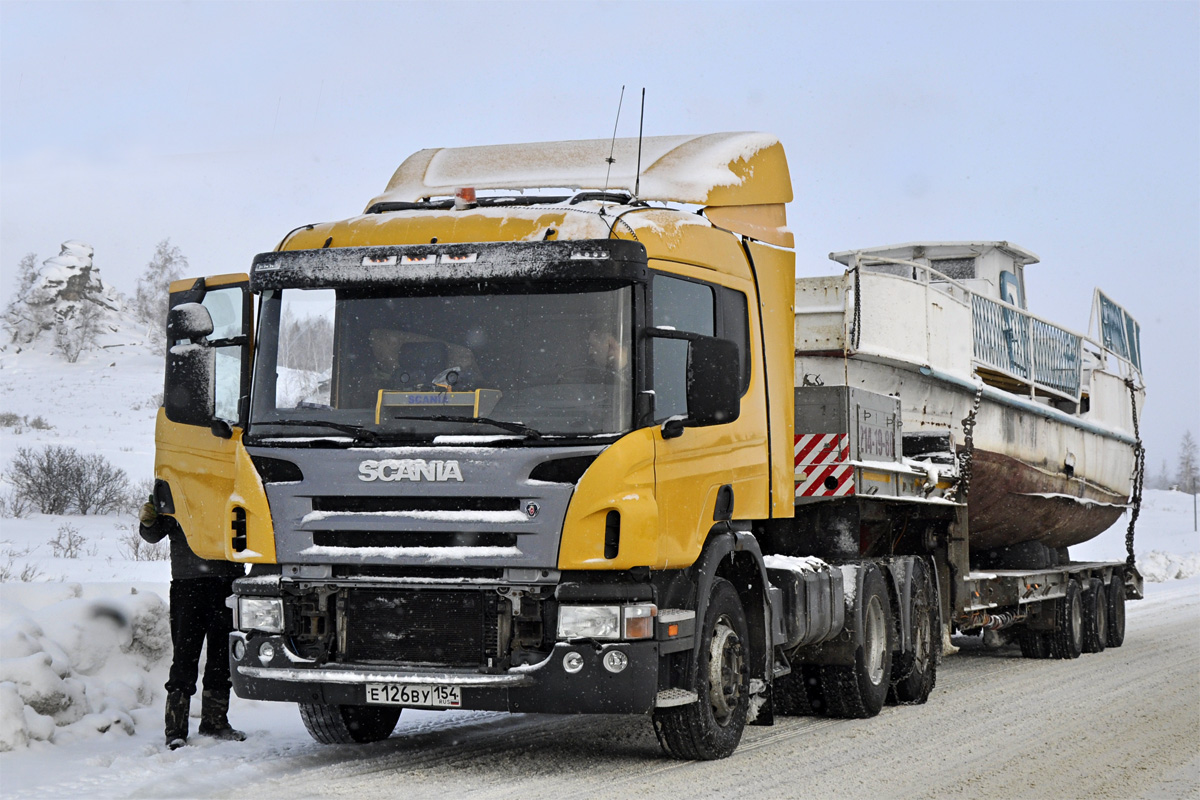 Новосибирская область, № Е 126 ВУ 154 — Scania ('2004, общая модель)