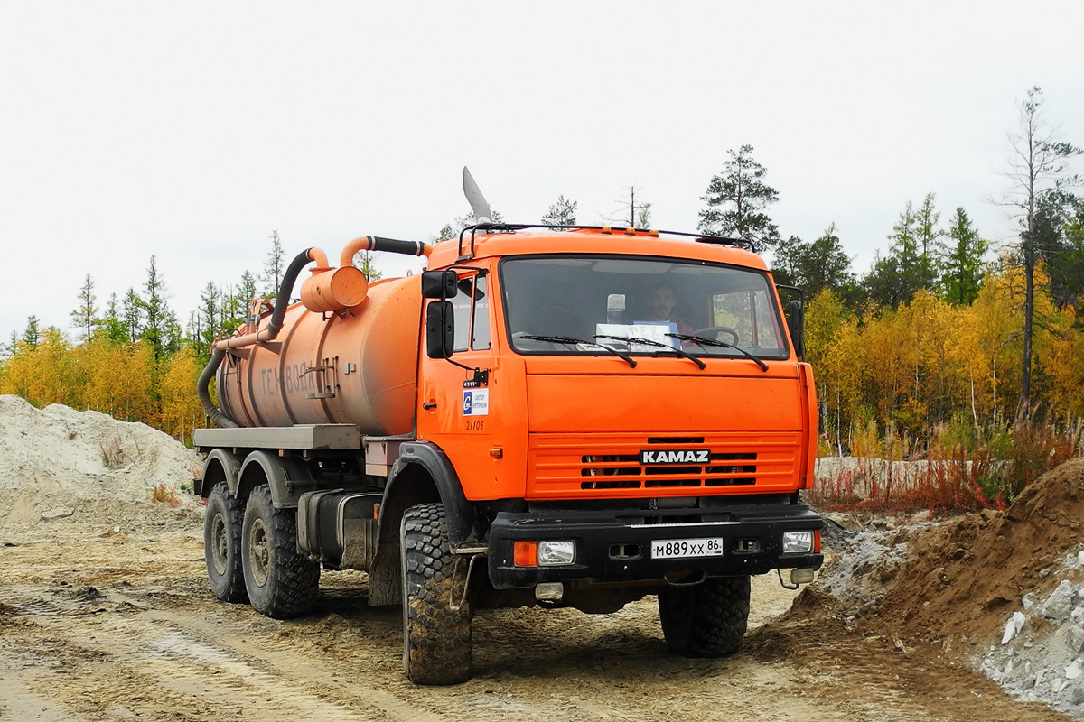 Ханты-Мансийский автоном.округ, № М 889 ХХ 86 — КамАЗ-43118 (общая модель)