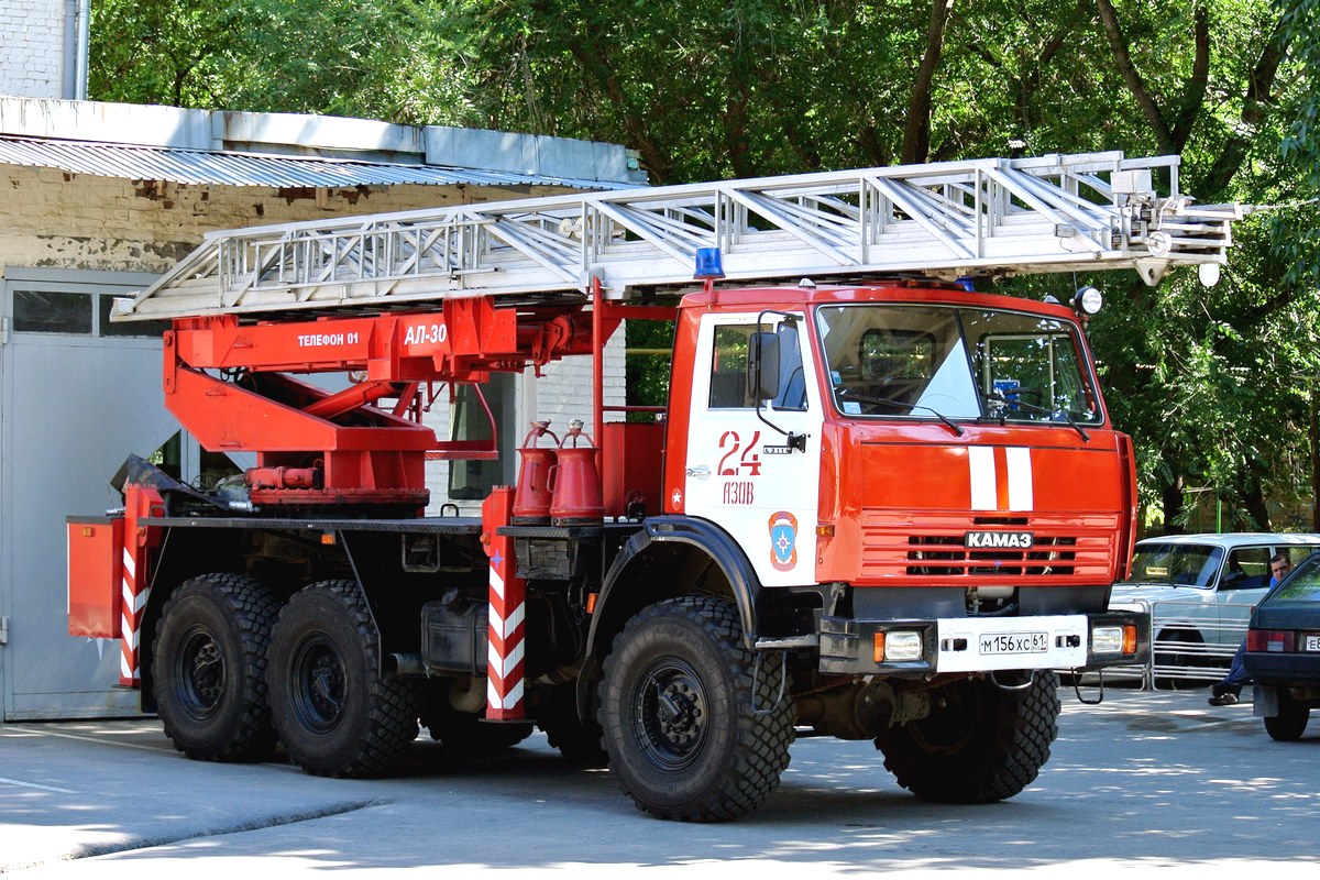 Ростовская область, № М 156 ХС 61 — КамАЗ-43114-15 [43114R]