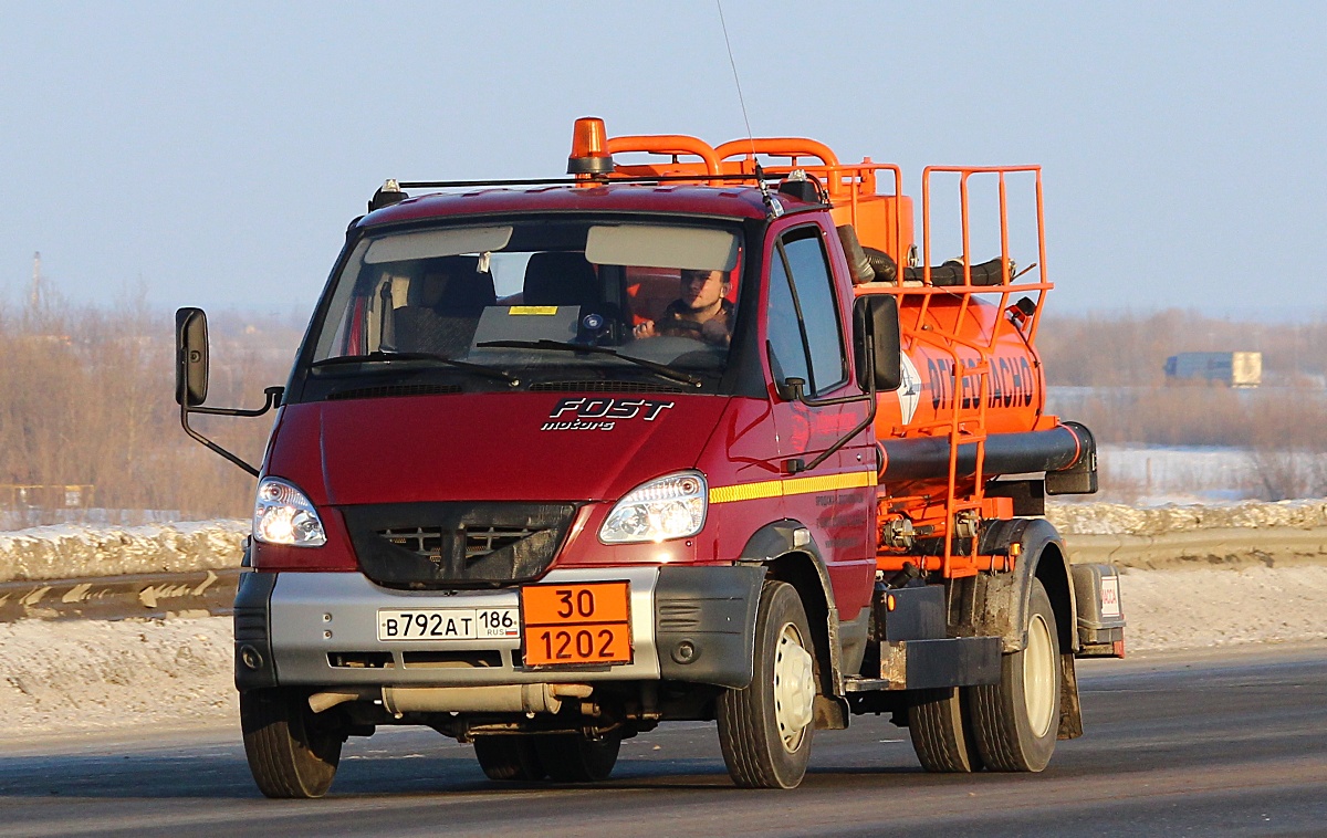 Ханты-Мансийский автоном.округ, № В 792 АТ 186 — ГАЗ-33106 "Валдай"