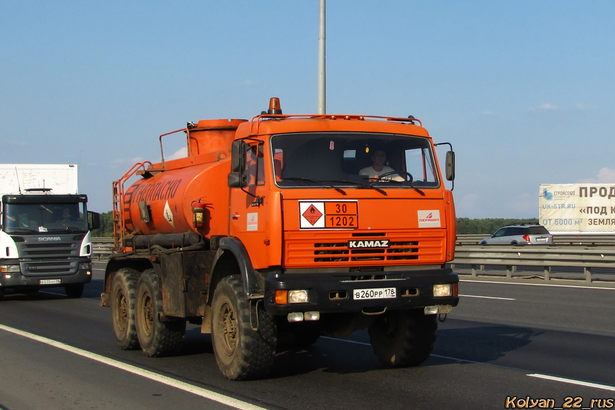 Санкт-Петербург, № В 260 РР 178 — КамАЗ-43114-15 [43114R]