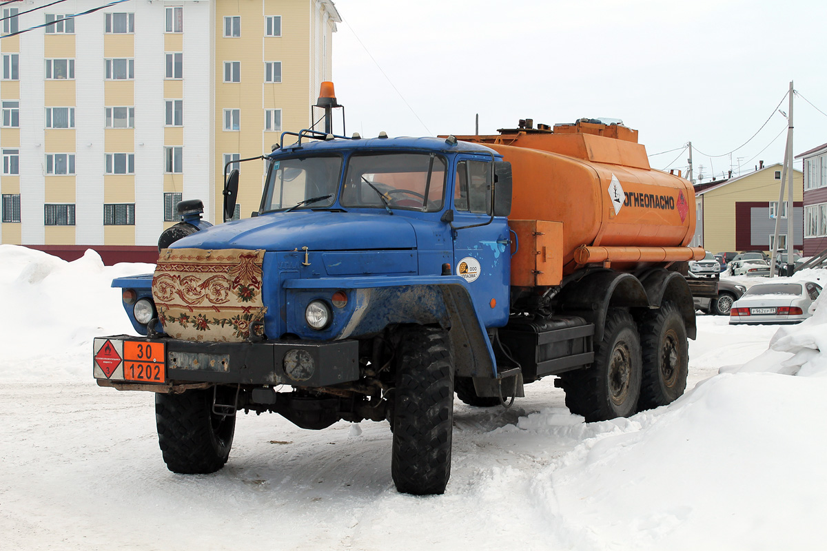 Ямало-Ненецкий автоном.округ, № (89) Б/Н 0009 — Урал-4320 (общая модель)