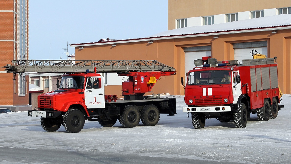 Ямало-Ненецкий автоном.округ, № В 710 КХ 89 — ЗИЛ-433440; Ямало-Ненецкий автоном.округ, № М 254 АК 89 — КамАЗ-43101; Ямало-Ненецкий автоном.округ — Разные фотографии (Автомобили)