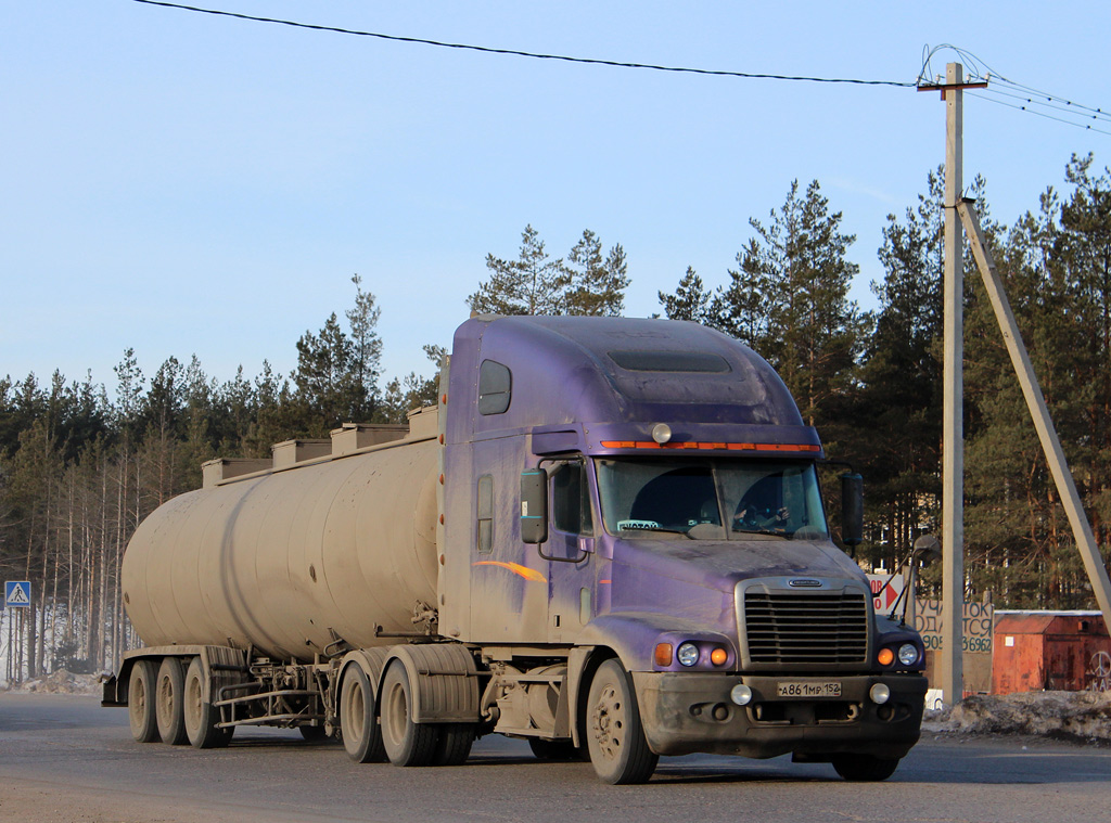 Нижегородская область, № А 861 МР 152 — Freightliner Century Class