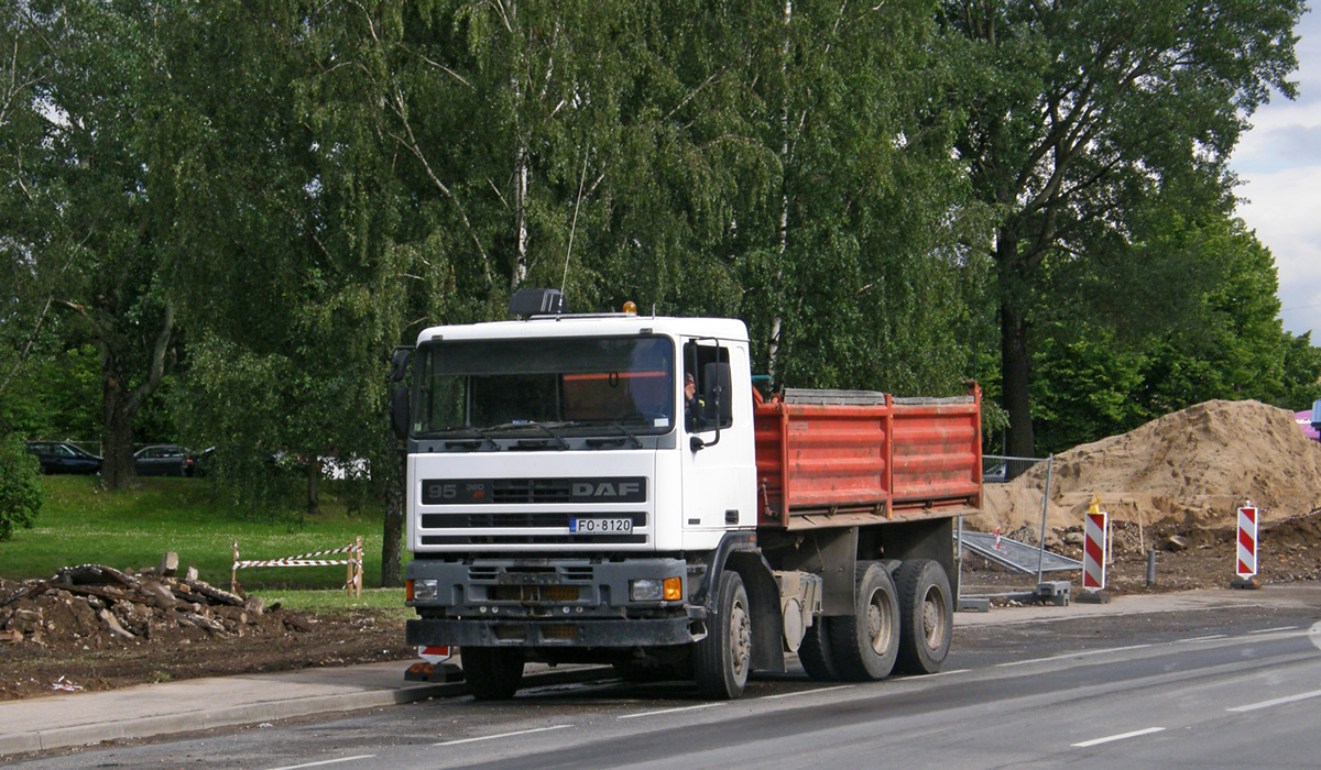 Латвия, № FO-8120 — DAF 95 FAT