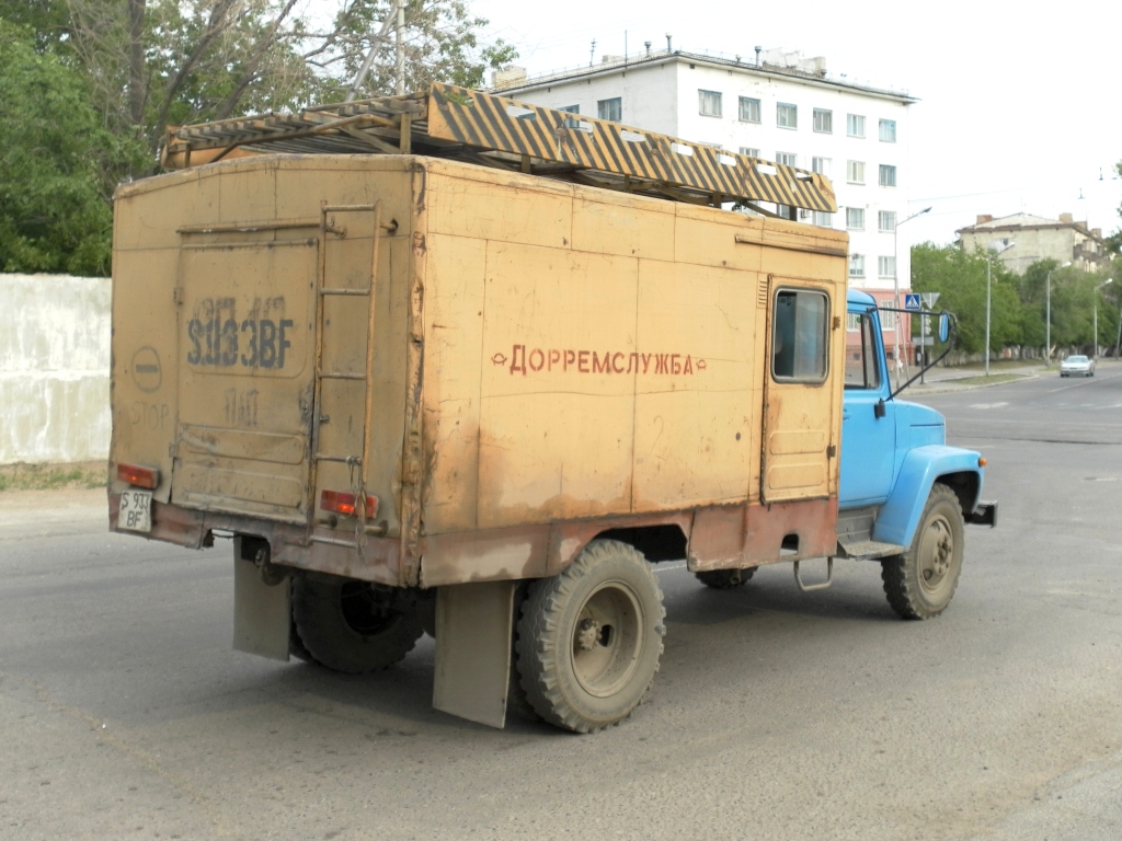 Павлодарская область, № S 933 BF — ГАЗ-3307