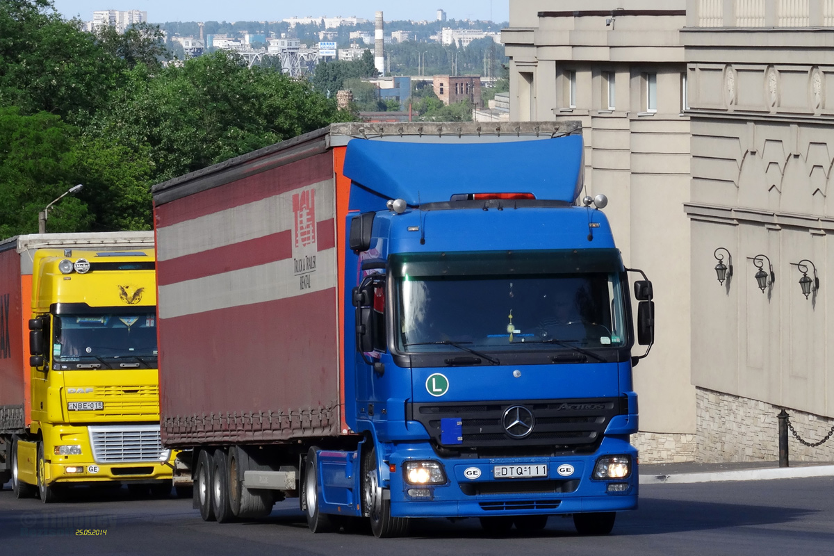 Грузия, № DTQ-111 — Mercedes-Benz Actros ('2003)