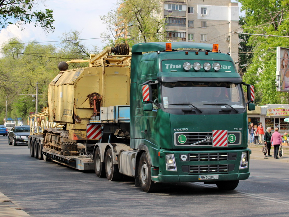 Одесская область, № ВН 5028 ЕС — Volvo ('2002) FH12.500