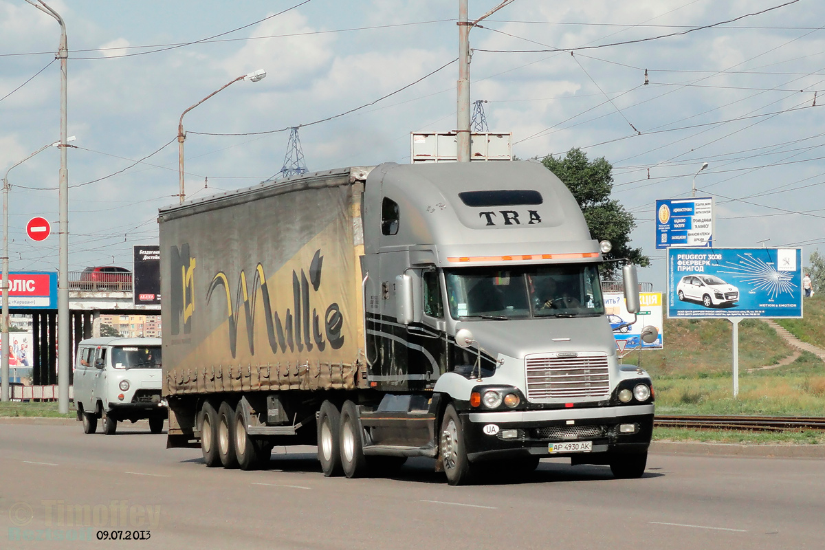 Запорожская область, № АР 4930 АК — Freightliner Century Class