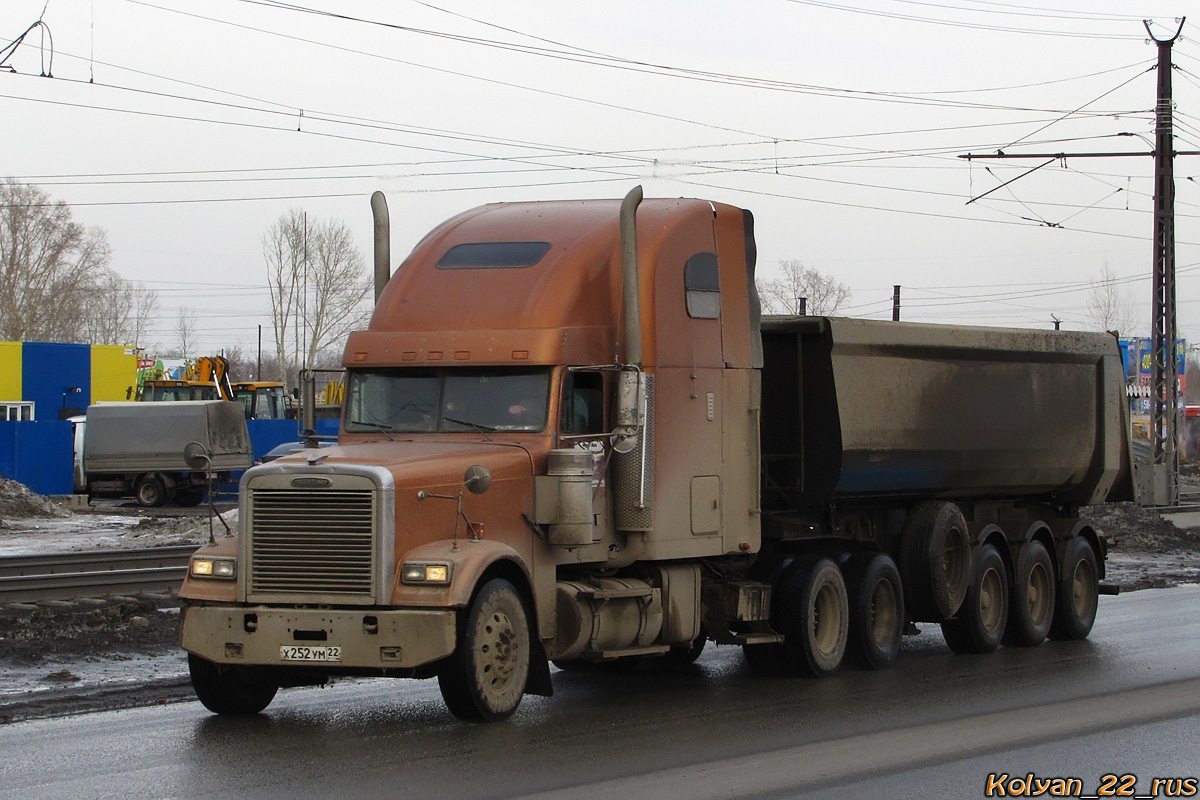 Алтайский край, № Х 252 УМ 22 — Freightliner FLD 132 Classic XL