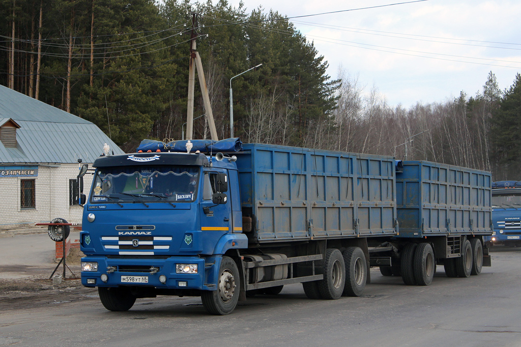 Тамбовская область, № М 598 УТ 68 — КамАЗ-65117-N3