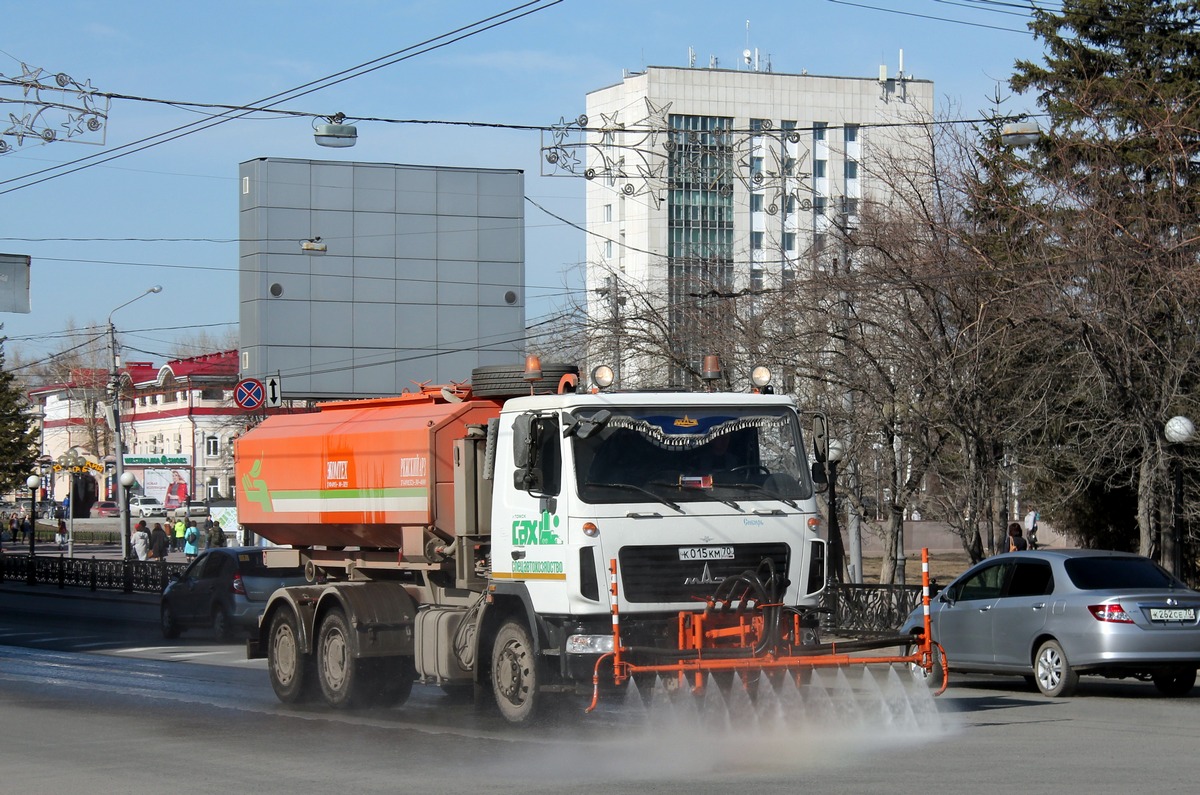 Томская область, № К 015 КМ 70 — МАЗ-6312B3