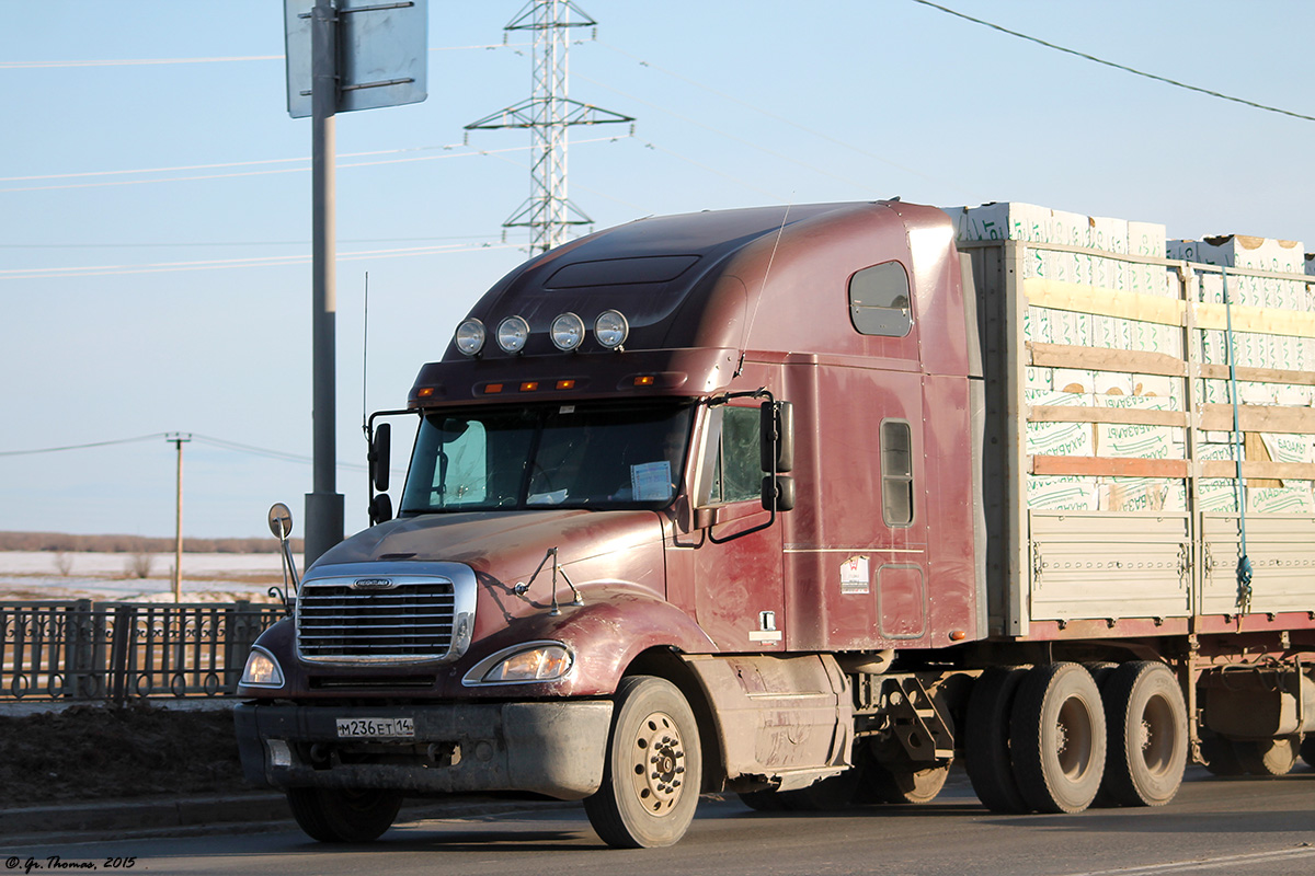 Саха (Якутия), № М 236 ЕТ 14 — Freightliner Columbia