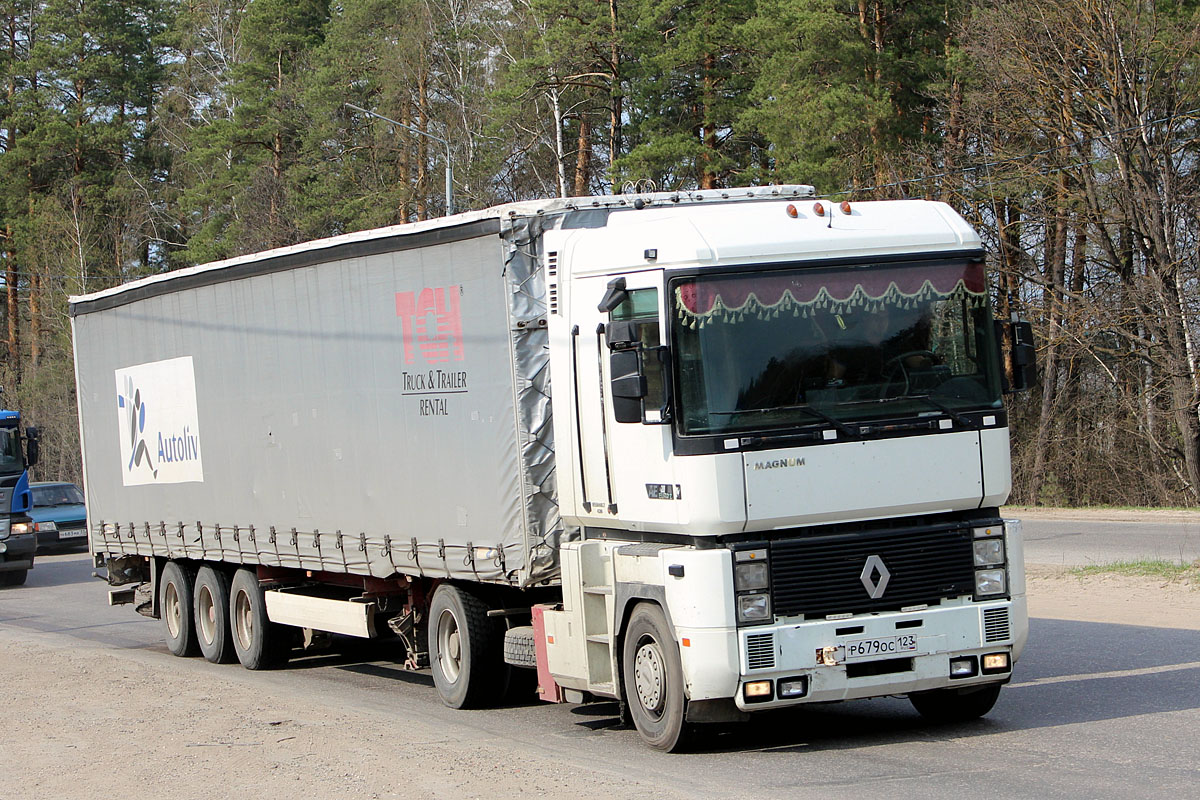 Краснодарский край, № Р 679 ОС 123 — Renault Magnum AE ('1990)