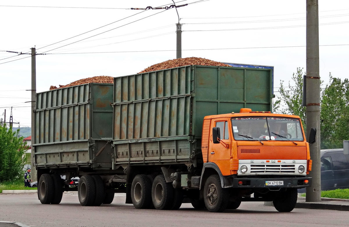 Ровненская область, № ВК 6712 ВК — КамАЗ-5320