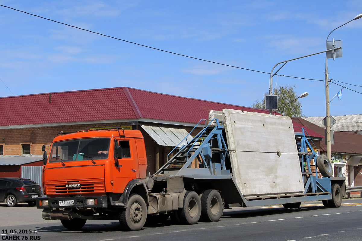 Костромская область, № Е 811 НВ 44 — КамАЗ-54115-15 [54115R]