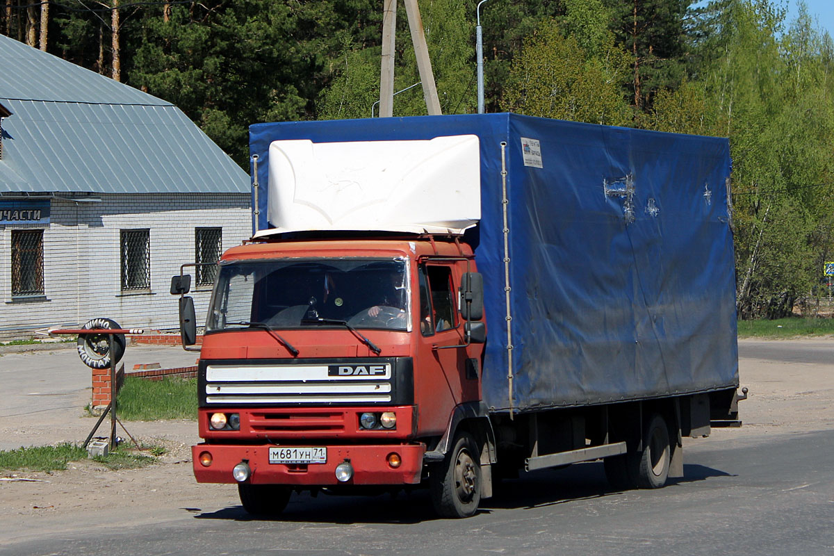 Тульская область, № М 681 УН 71 — DAF 600/800/1000 (общая модель)