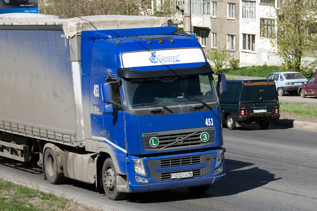 Свердловская область, № 451 — Volvo ('2008) FH.400 [X9P]