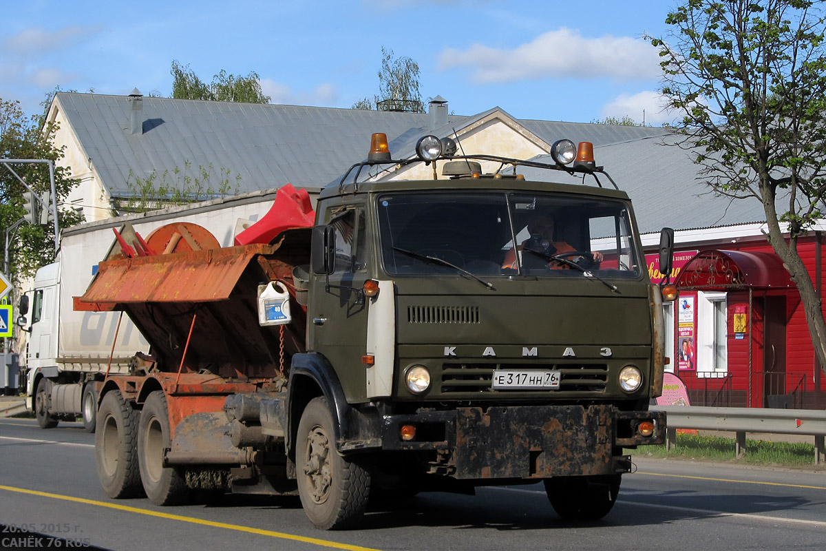 Ярославская область, № Е 317 НН 76 — КамАЗ-53213