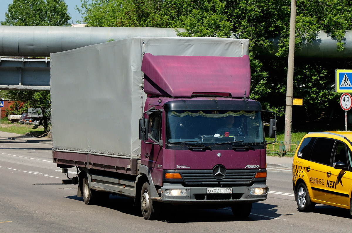 Москва, № О 702 ТС 199 — Mercedes-Benz Atego 817