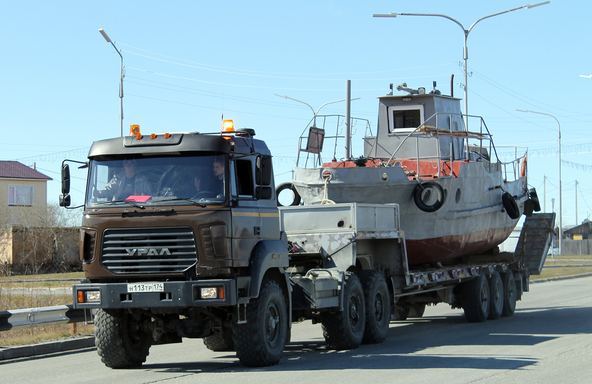 Ямало-Ненецкий автоном.округ, № Н 113 ТР 174 — Урал-44202-82